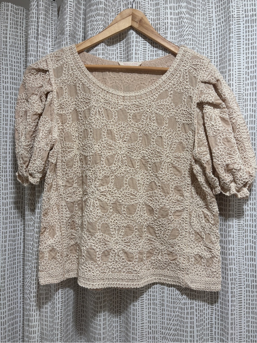 Solitaire Beige Crochet Puff-Sleeve Blouse